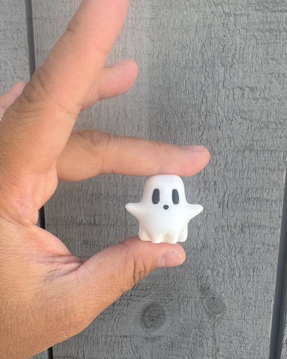 Mini Ghost Bum